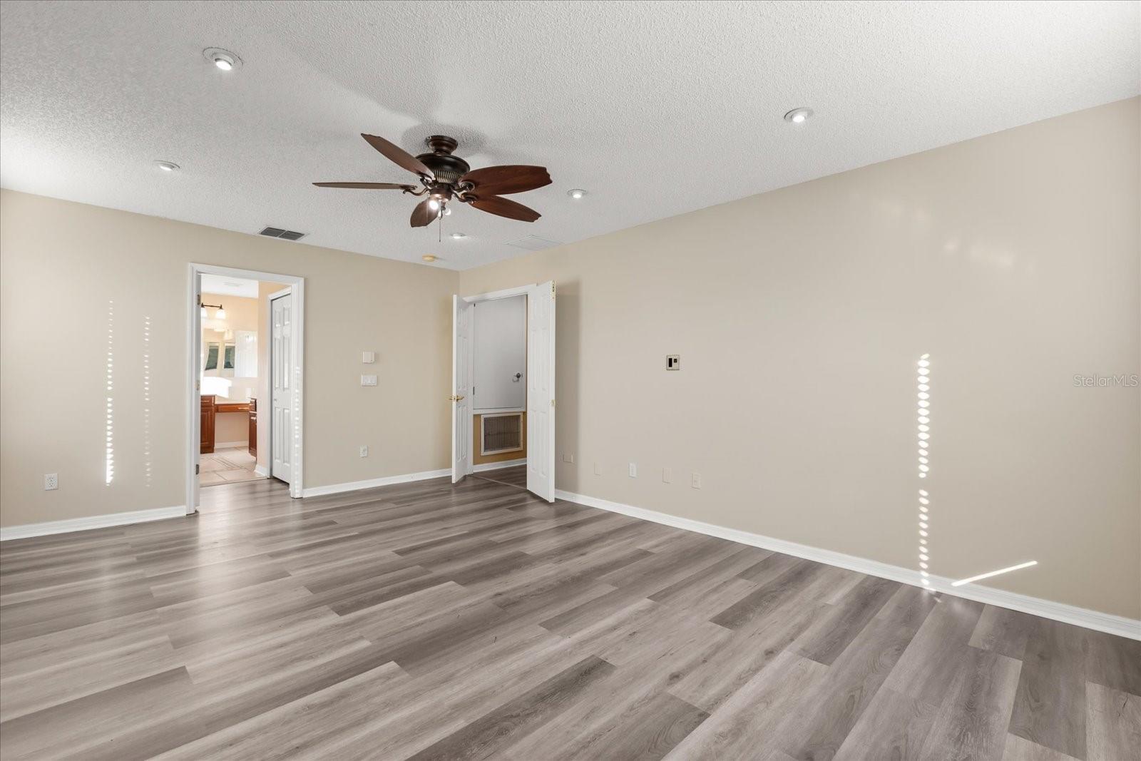 5846 MANCHESTER BRIDGE DR