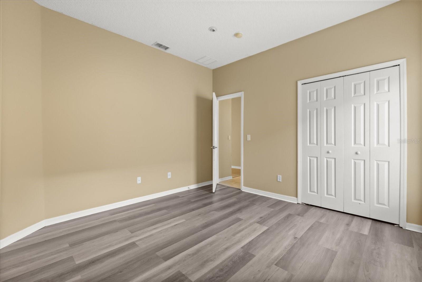 5846 MANCHESTER BRIDGE DR