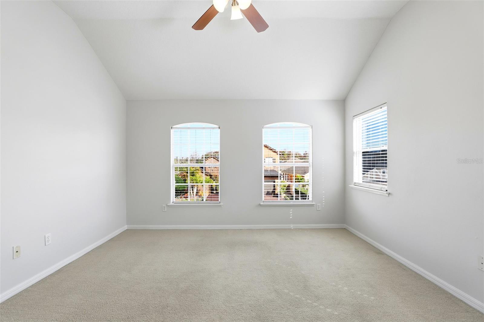 16368 TUDOR GROVE DR