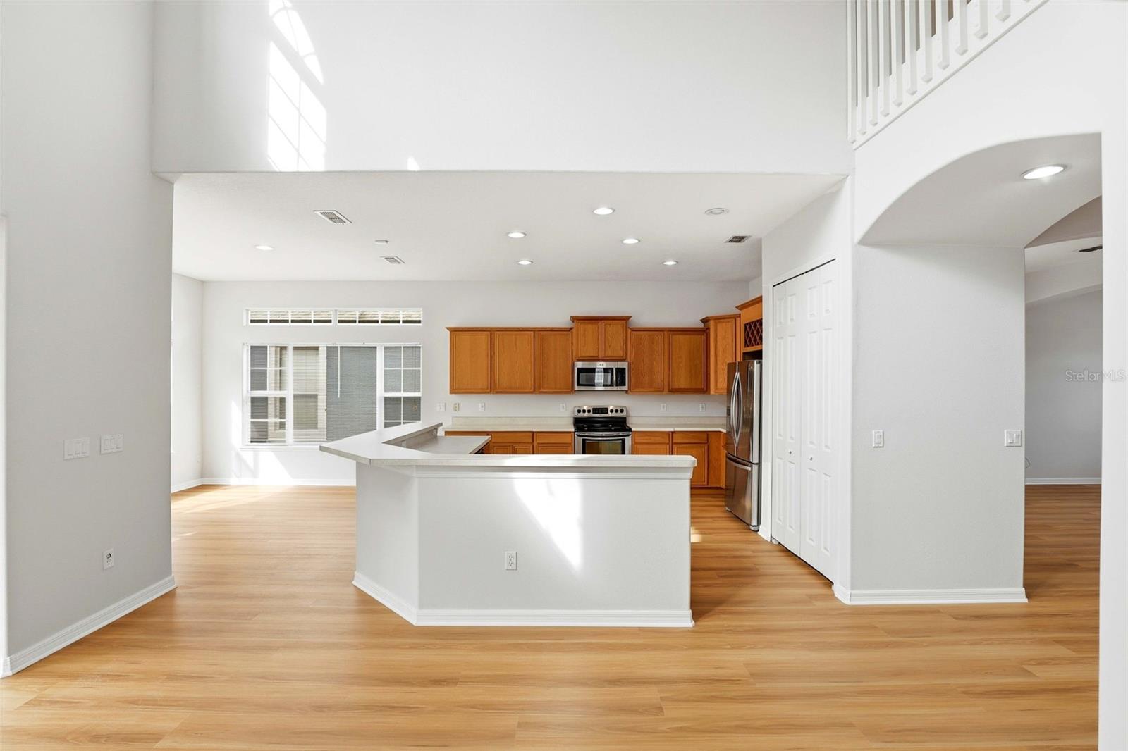 16368 TUDOR GROVE DR