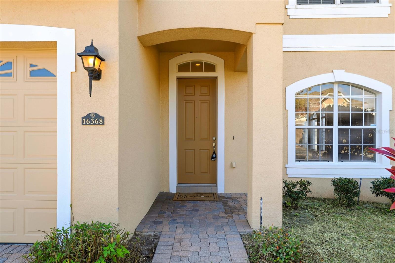 16368 TUDOR GROVE DR