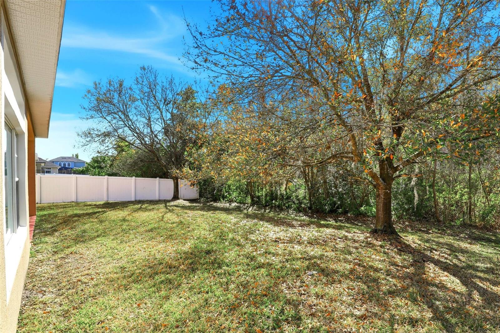 16368 TUDOR GROVE DR