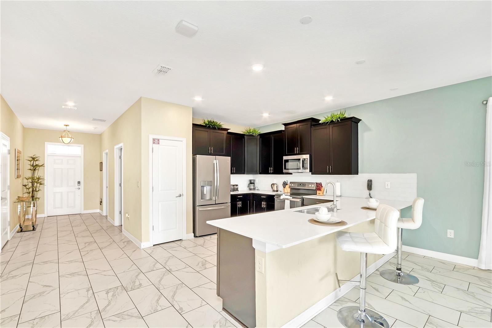 1588 MAIDSTONE CT