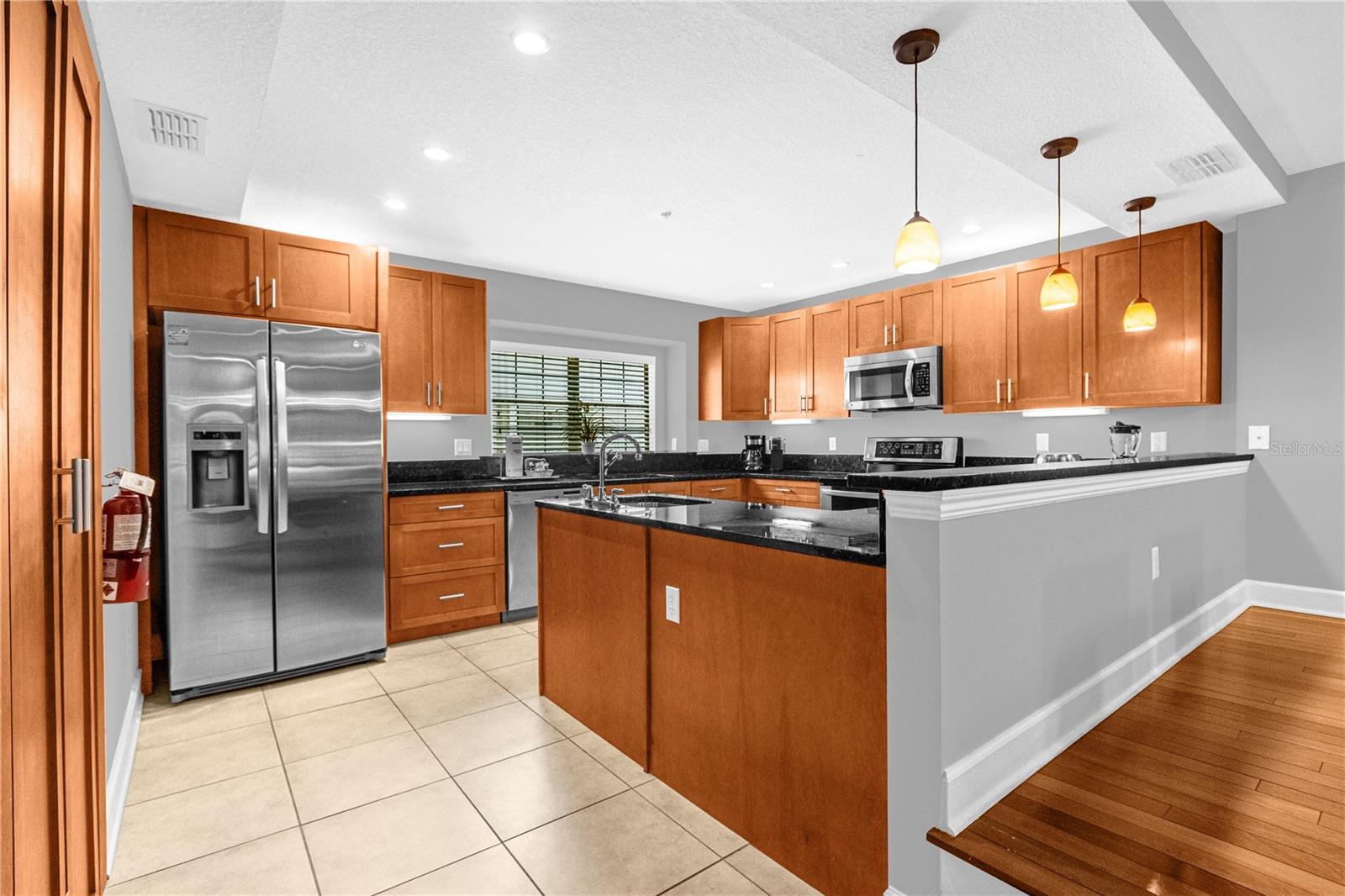 14518 DAMAI LN #14518