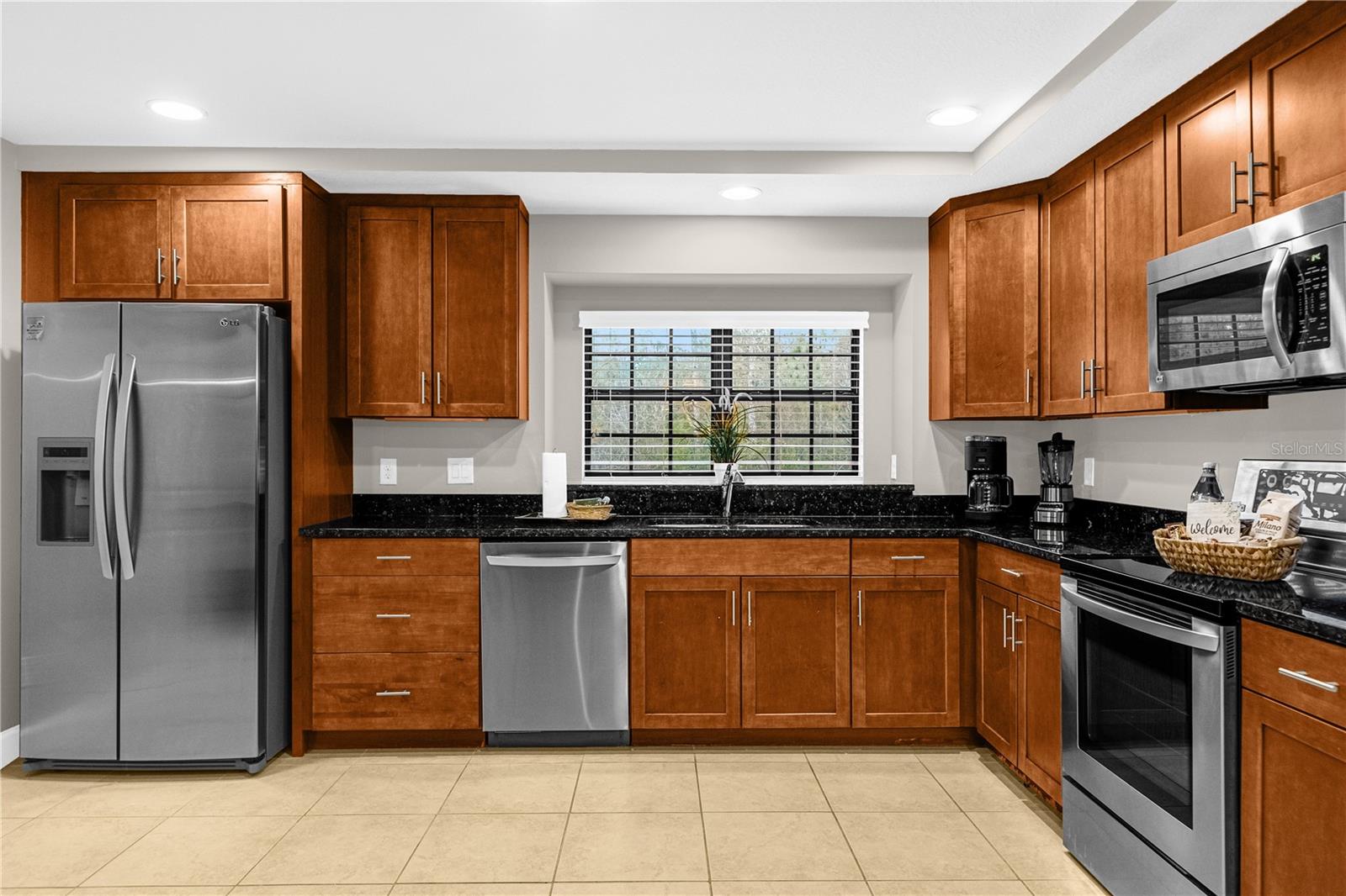 8507 KEDIAMAN AVE #8507