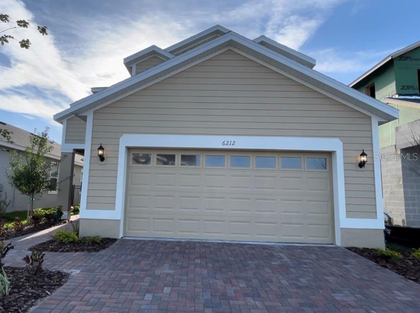 6212 SEA AMBER LN