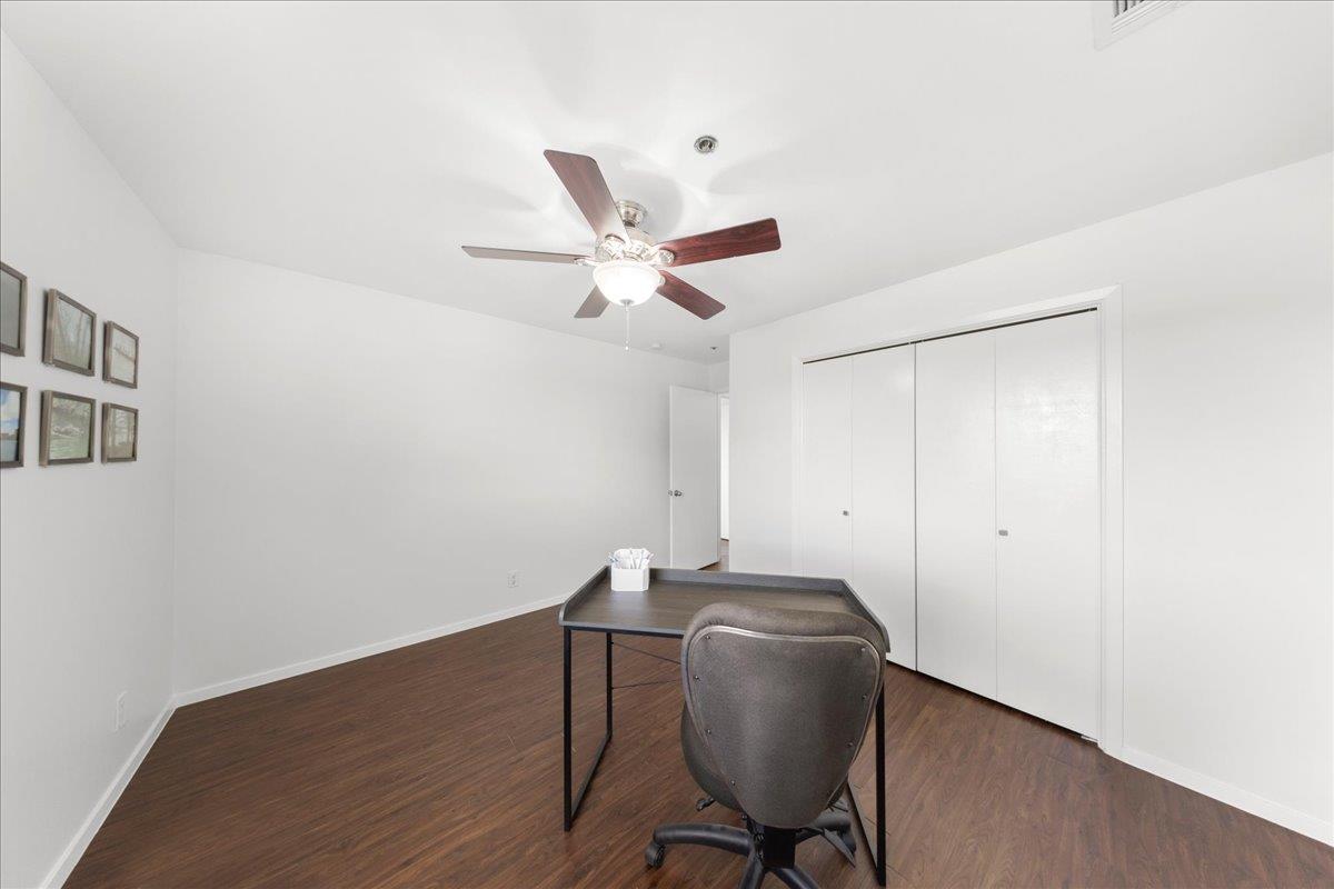 40 N Interstate Hwy 35 Unit: 6B3