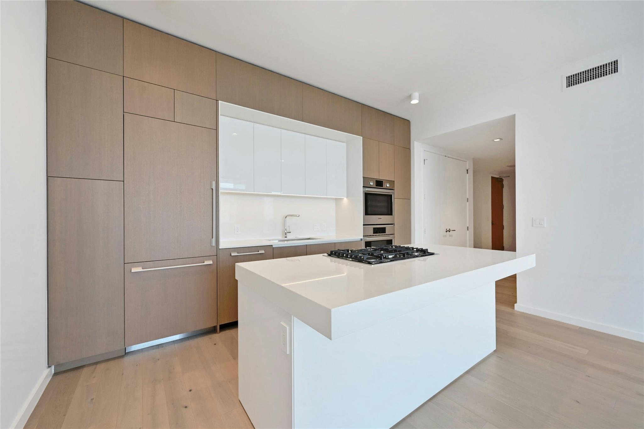 313 W 17th ST # 2101