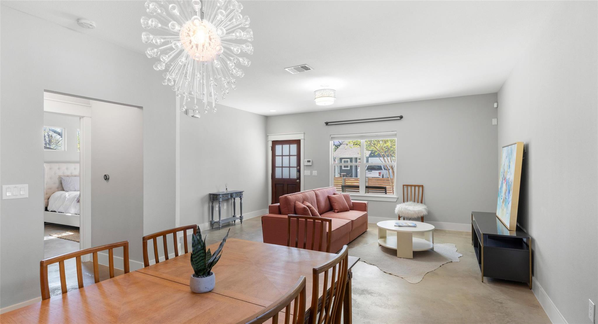 3104 Neal ST