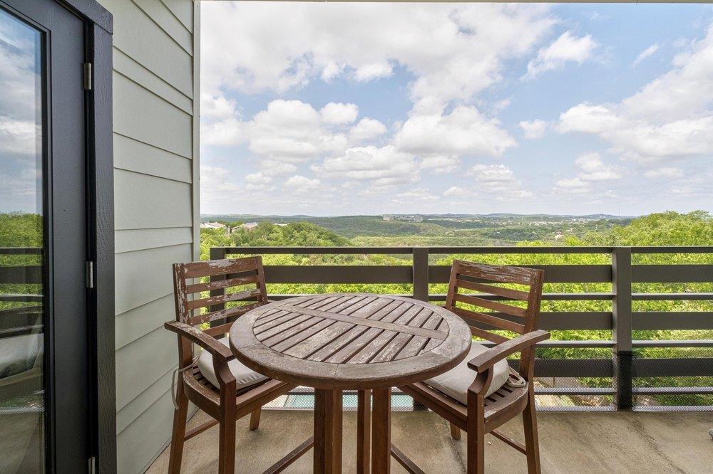 3600 S Lamar BLVD # 407