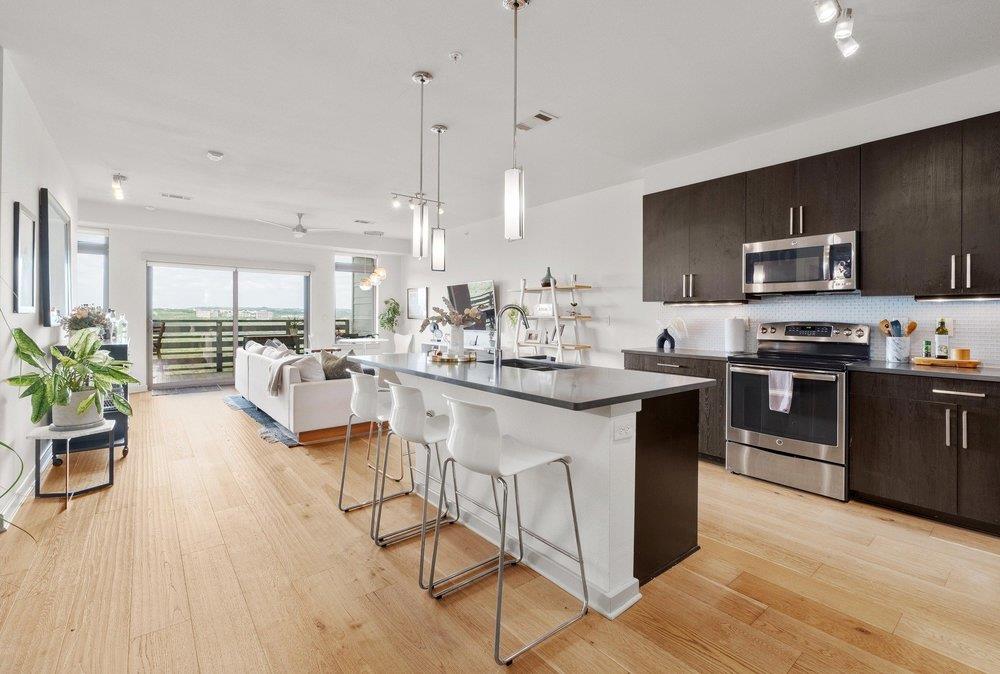 3600 S Lamar BLVD # 407