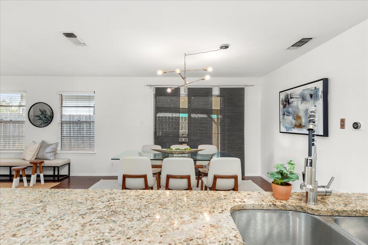 5108 Emerald Forest DR