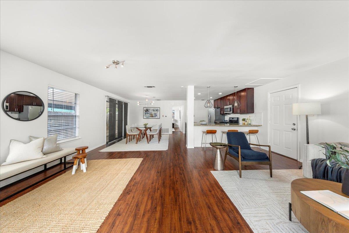 5108 Emerald Forest DR