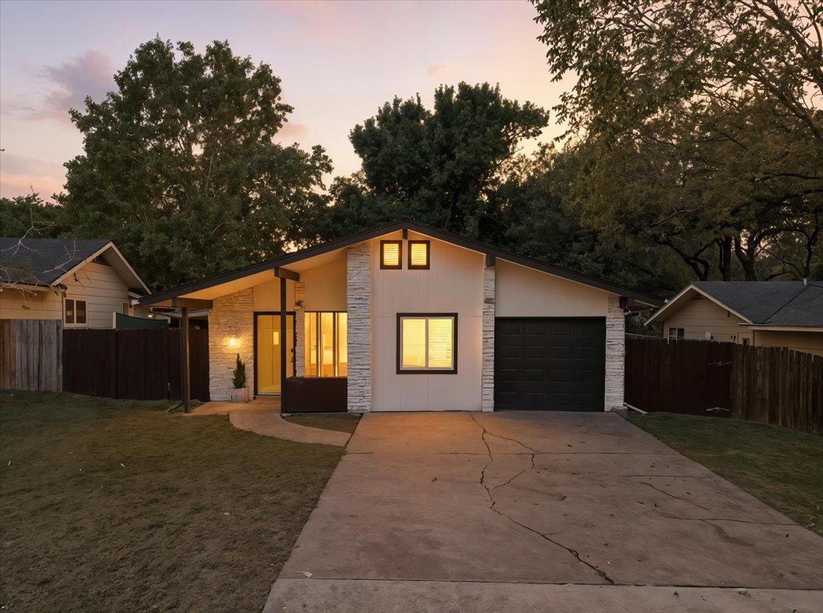 5108 Emerald Forest DR