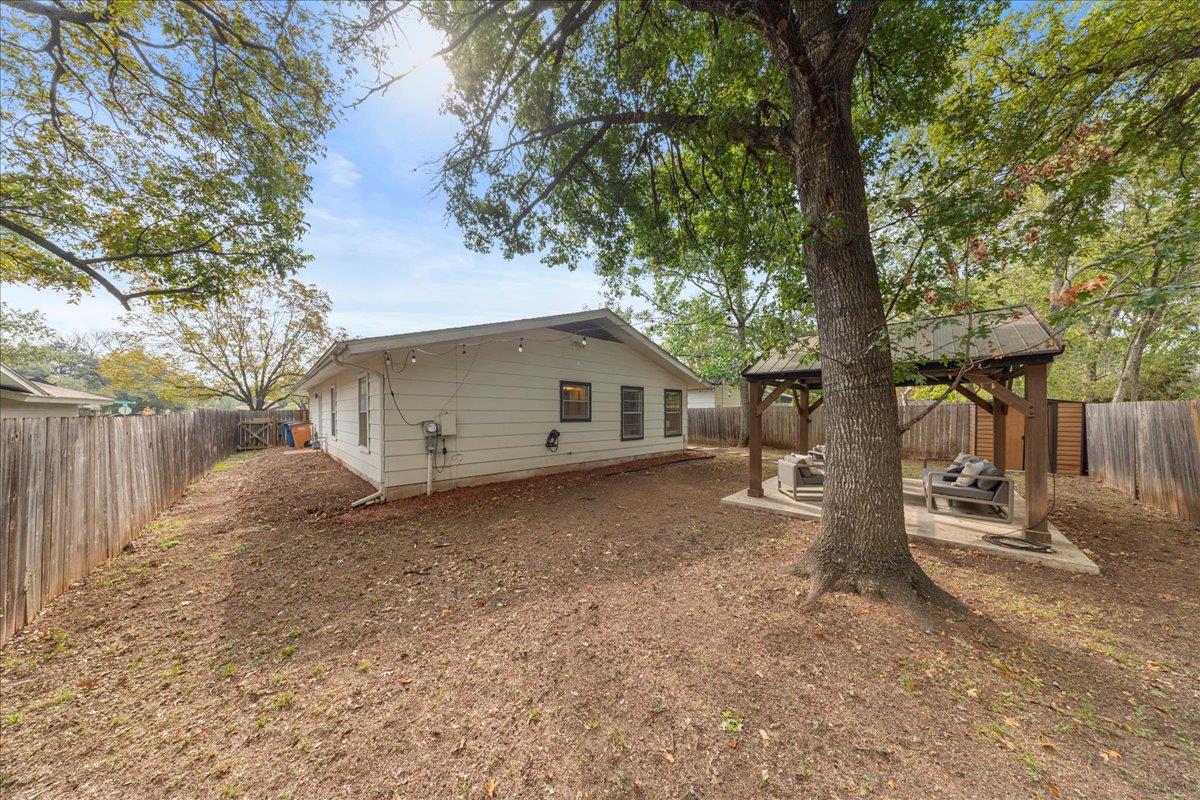 5108 Emerald Forest DR