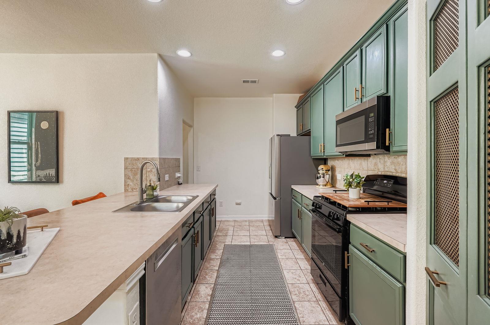 229 Ferrule DR