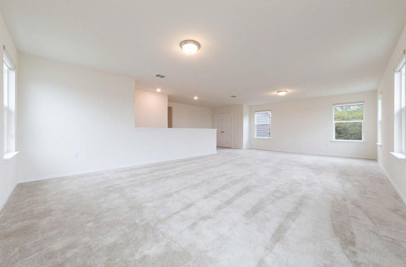 803 Sandhill DR