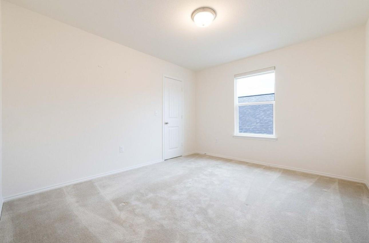 803 Sandhill DR