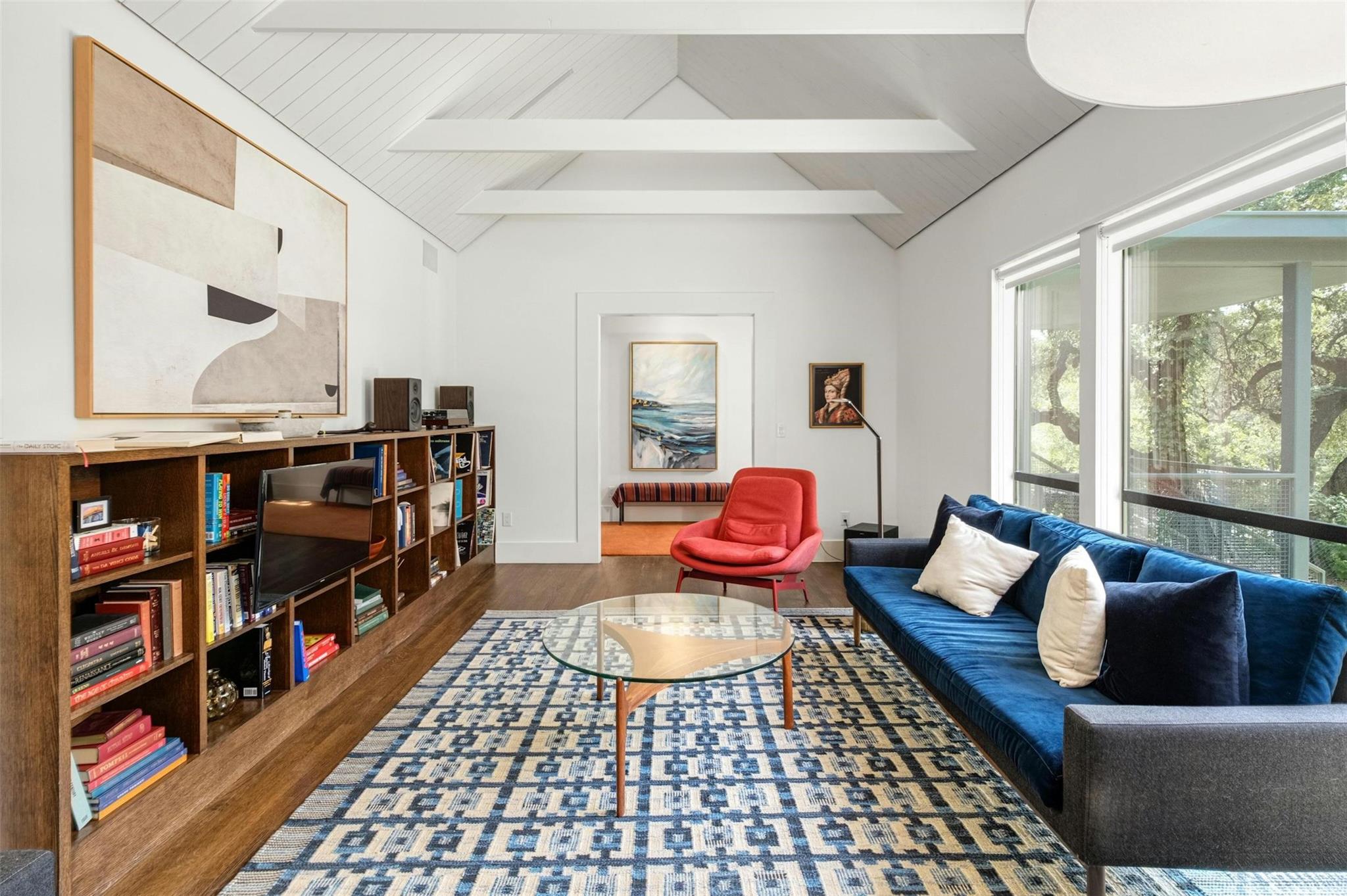 1503 Alameda DR
