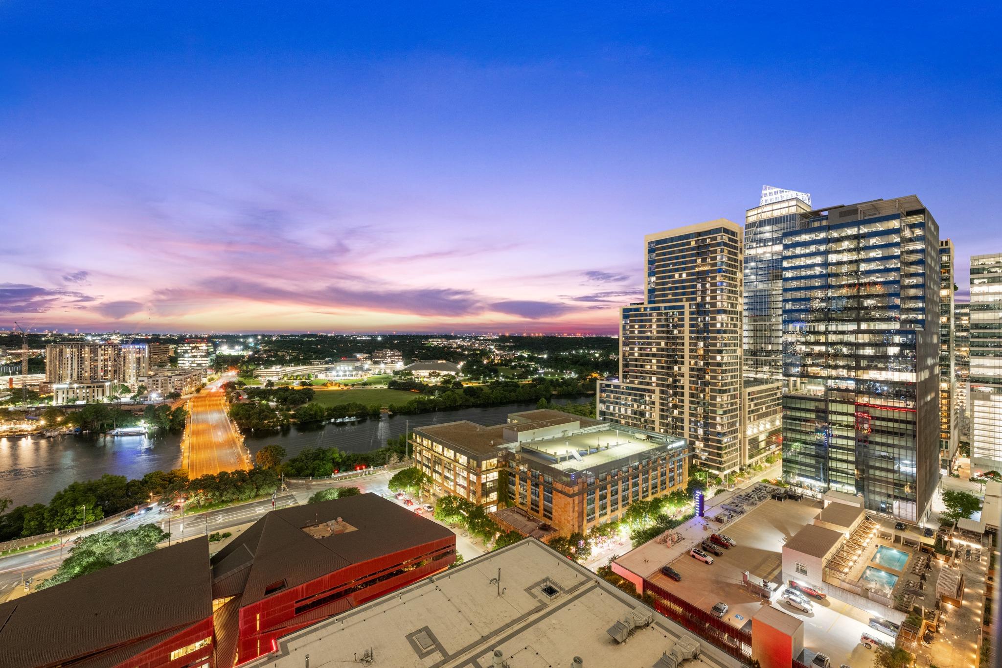 210 Lavaca ST # 1902