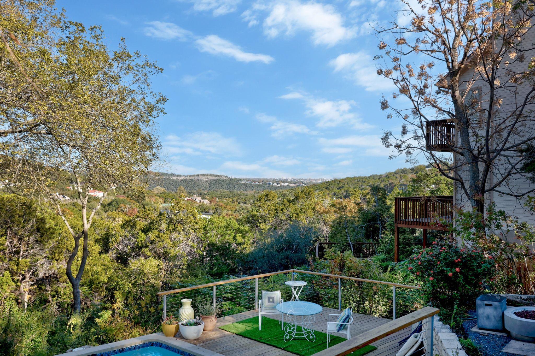 2419 Trail Of Madrones