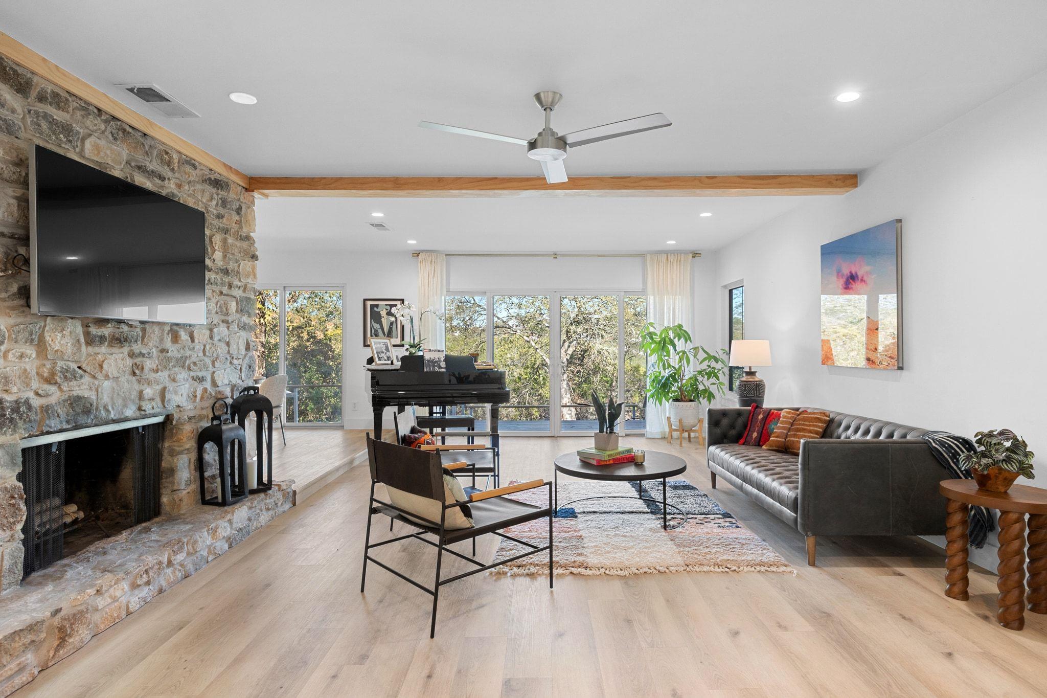 2419 Trail Of Madrones