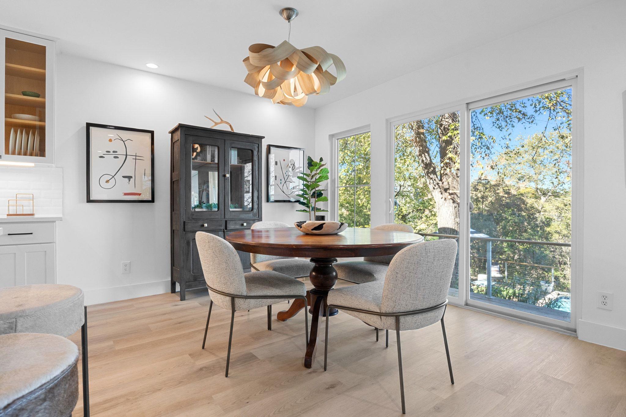 2419 Trail Of Madrones