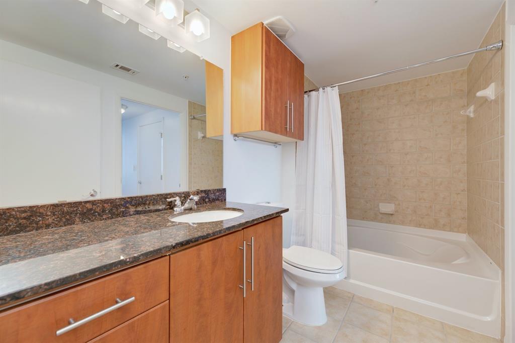54 Rainey ST # 915
