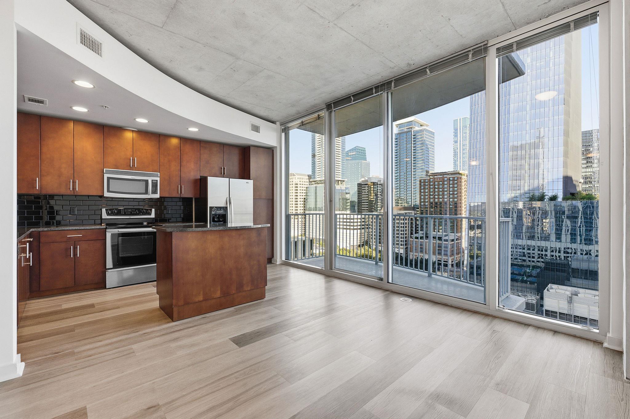 360 Nueces ST # 1703