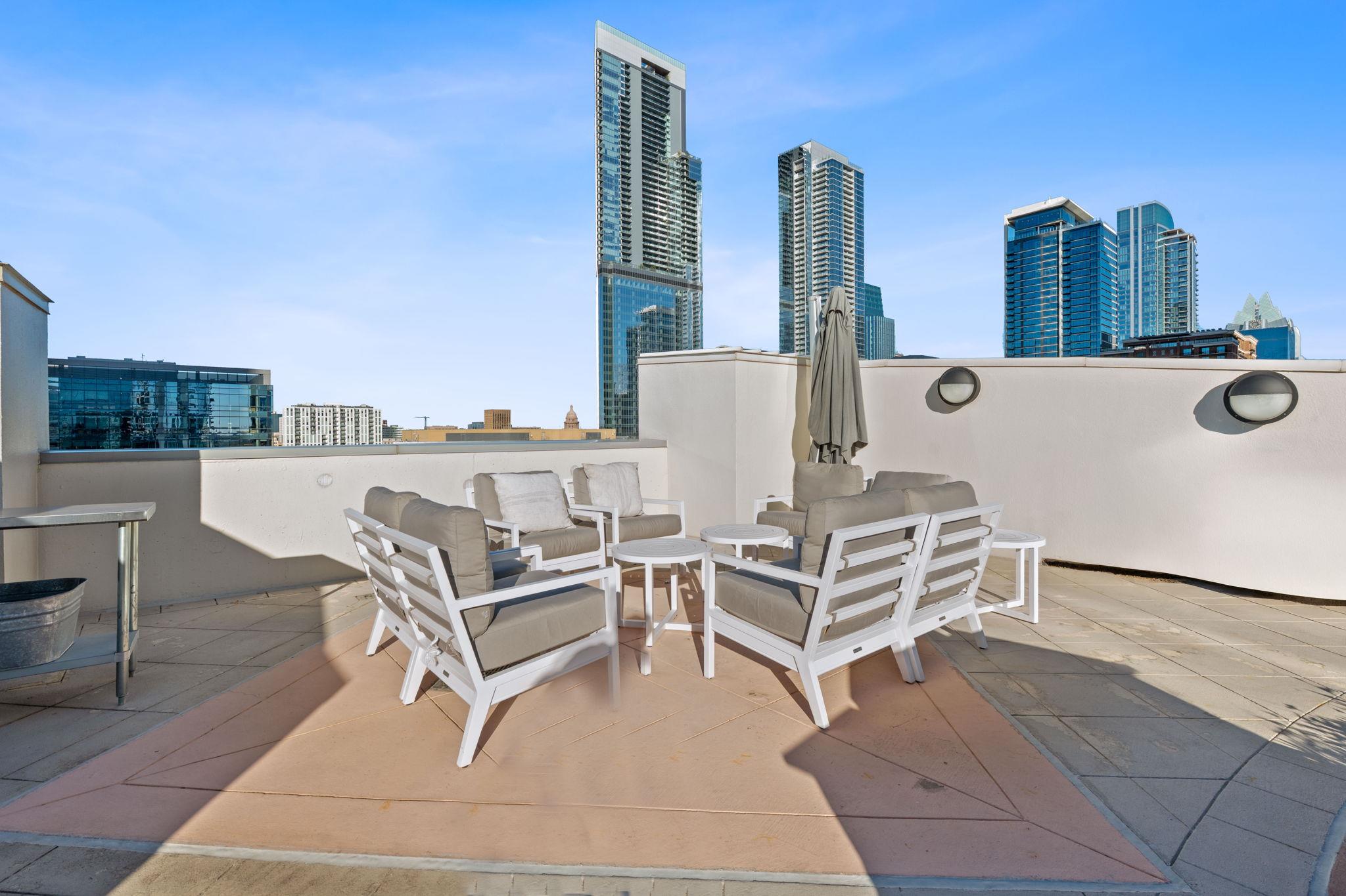 360 Nueces ST # 1703