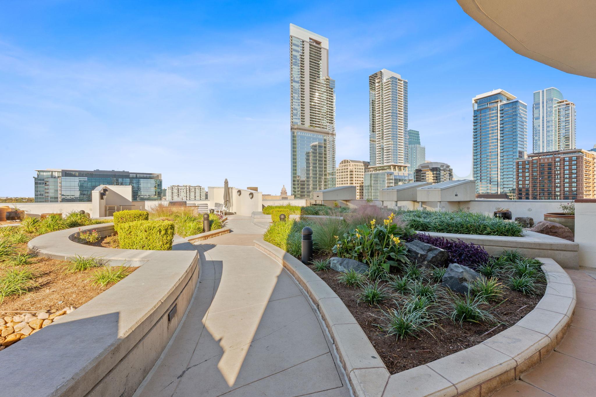 360 Nueces ST # 1703
