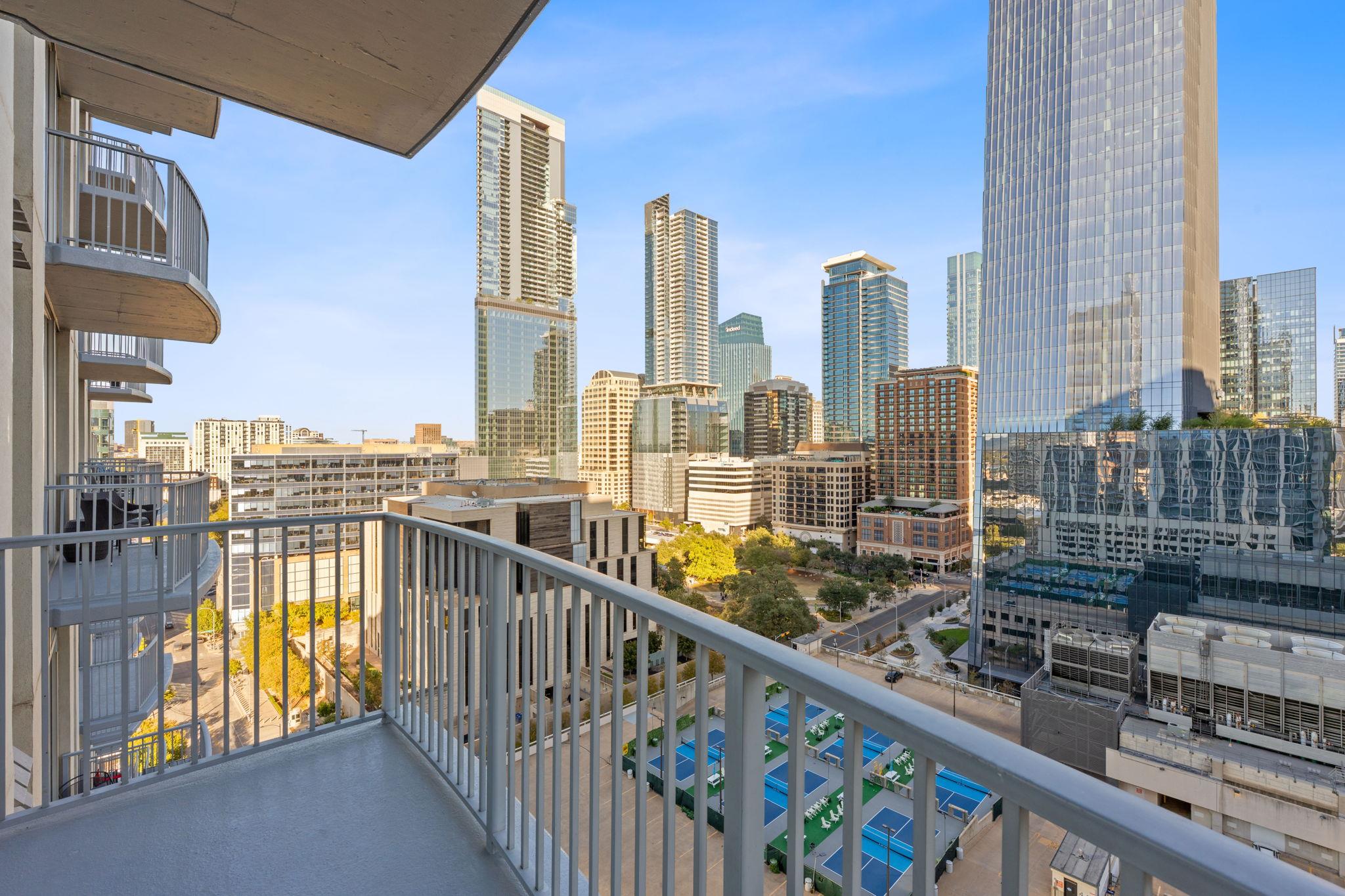 360 Nueces ST # 1703