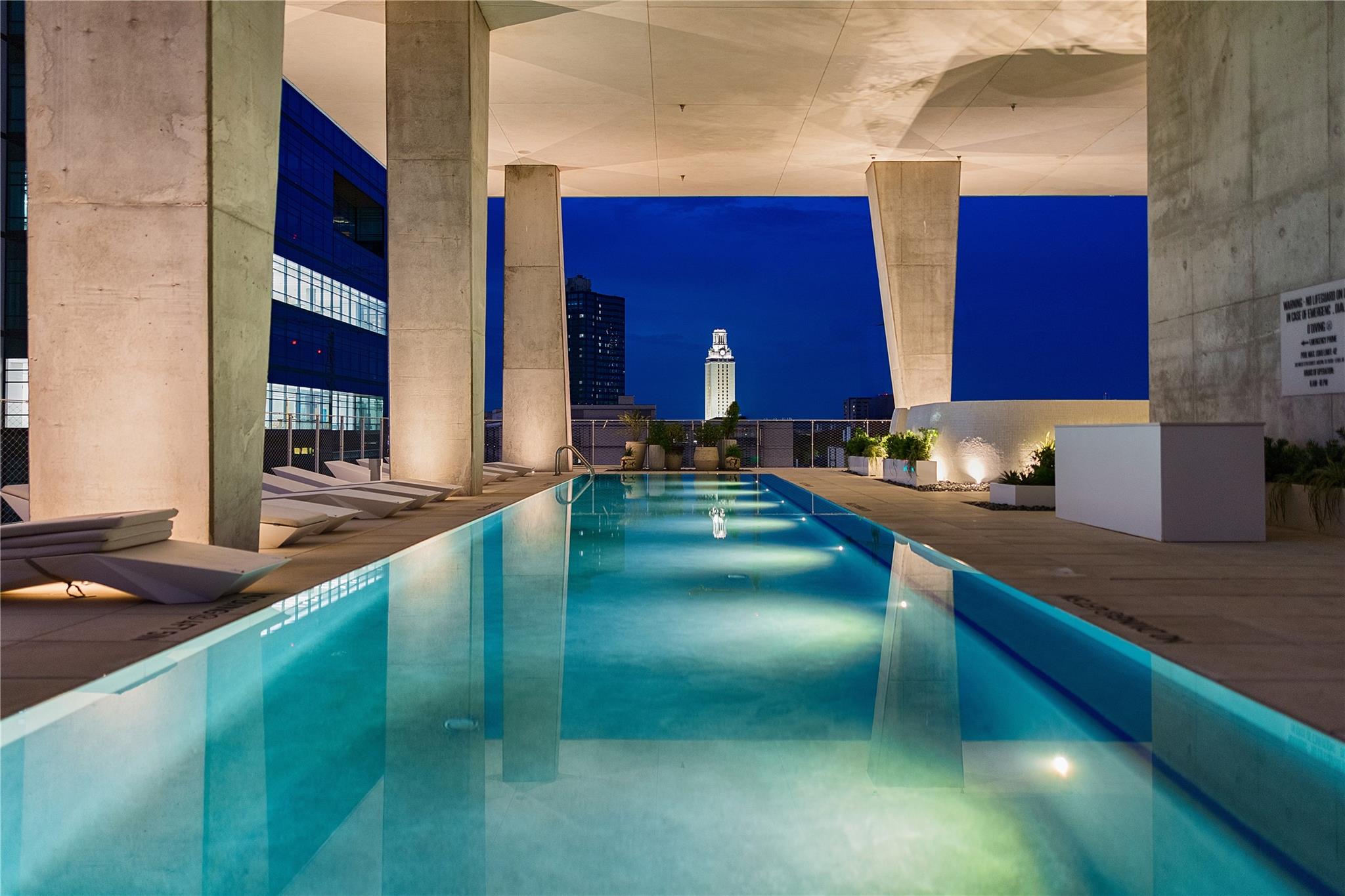 313 W 17th ST # 2306