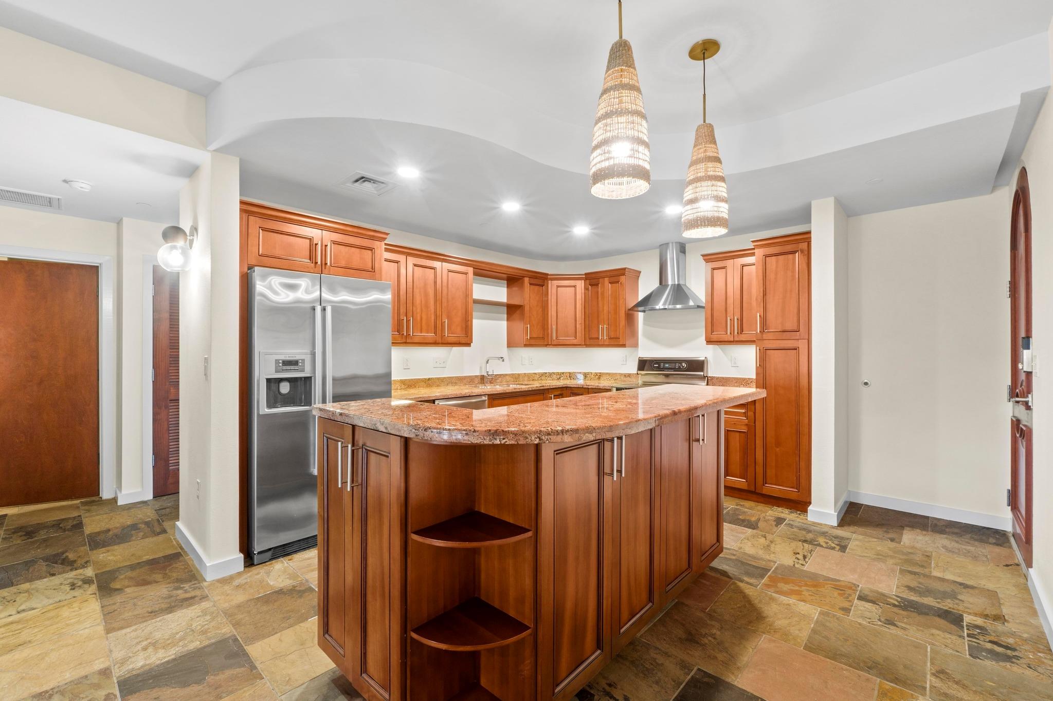 1812 West Ave # 302