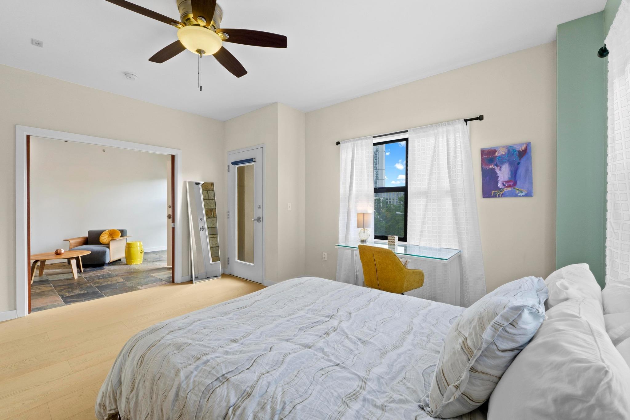 1812 West Ave # 302