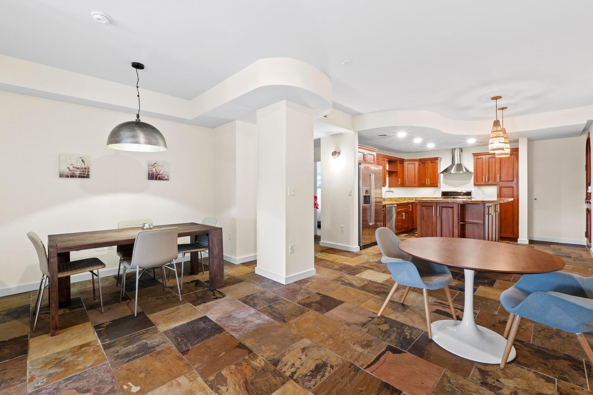 1812 West Ave # 302