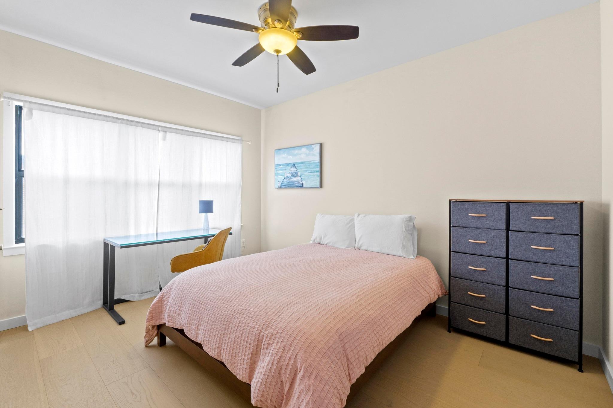 1812 West Ave # 302