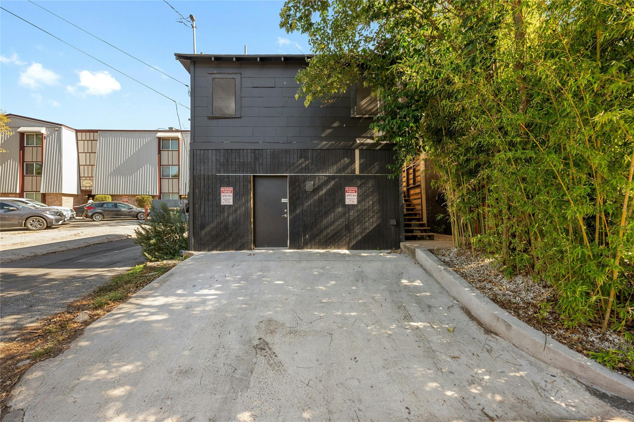 2201 Leon ST # G