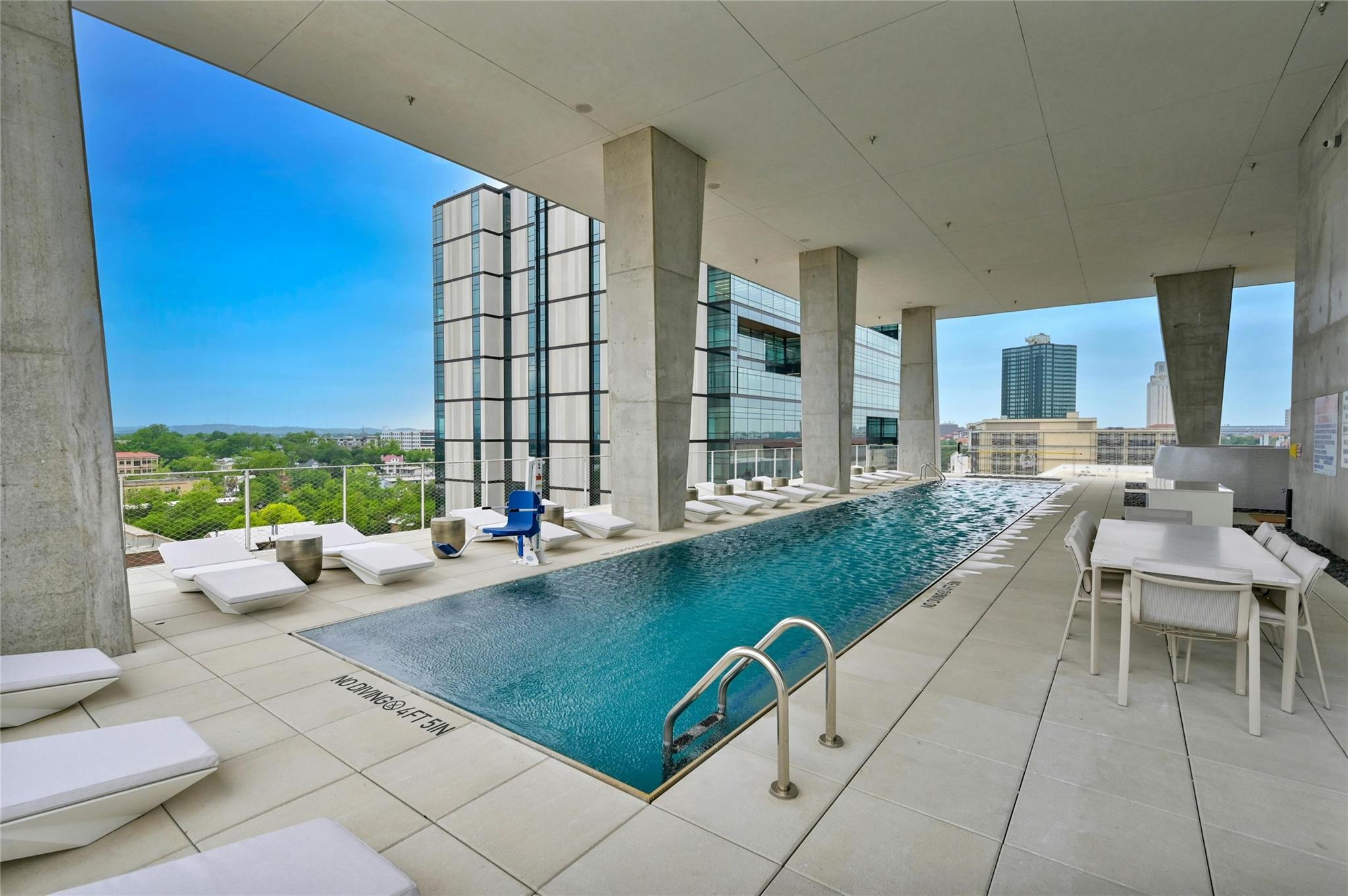 313 W 17th ST # 1607