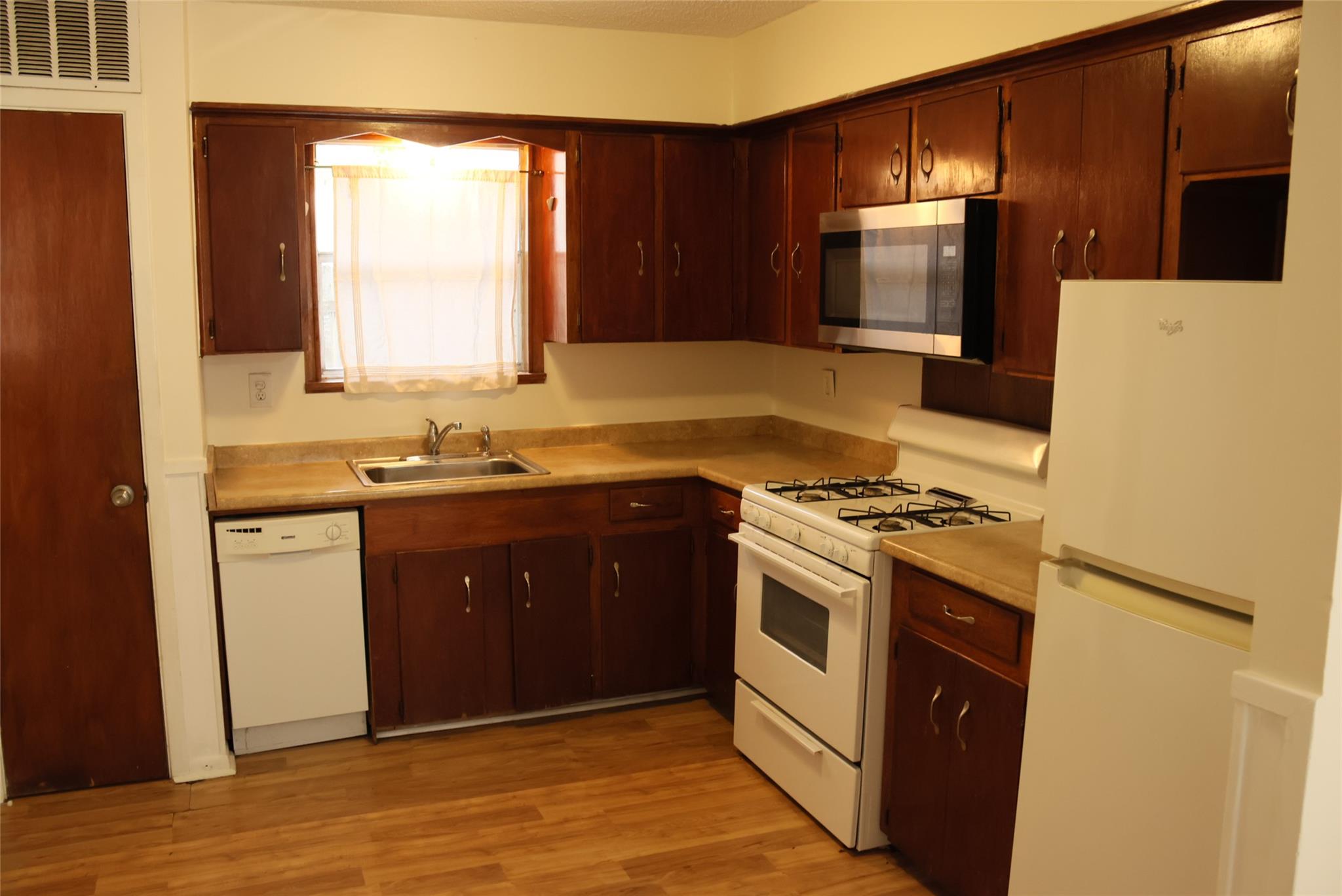 2713 Saint Edwards CIR # A