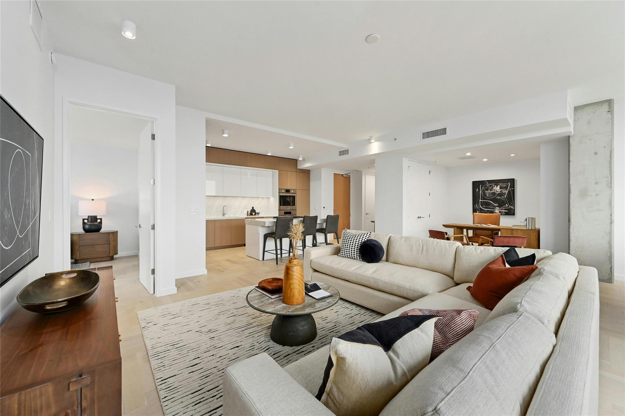 313 W 17th ST # 2204