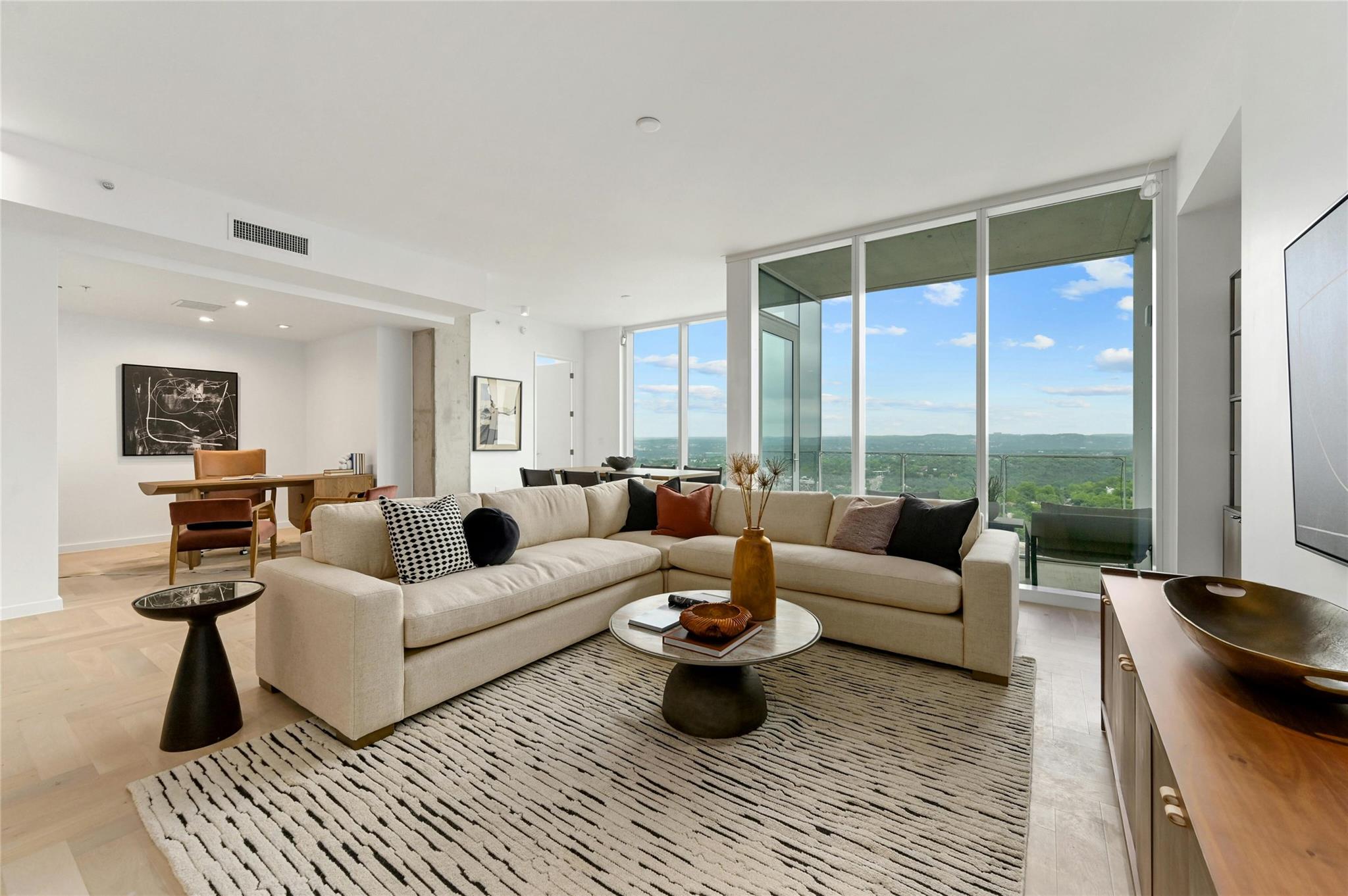 313 W 17th ST # 2204