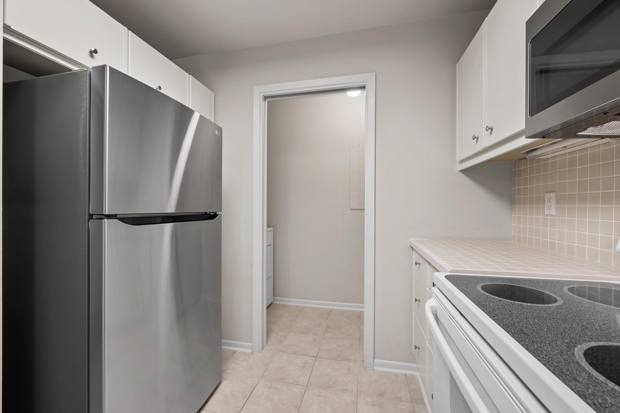 40 N Interstate 35 Unit: 2A2