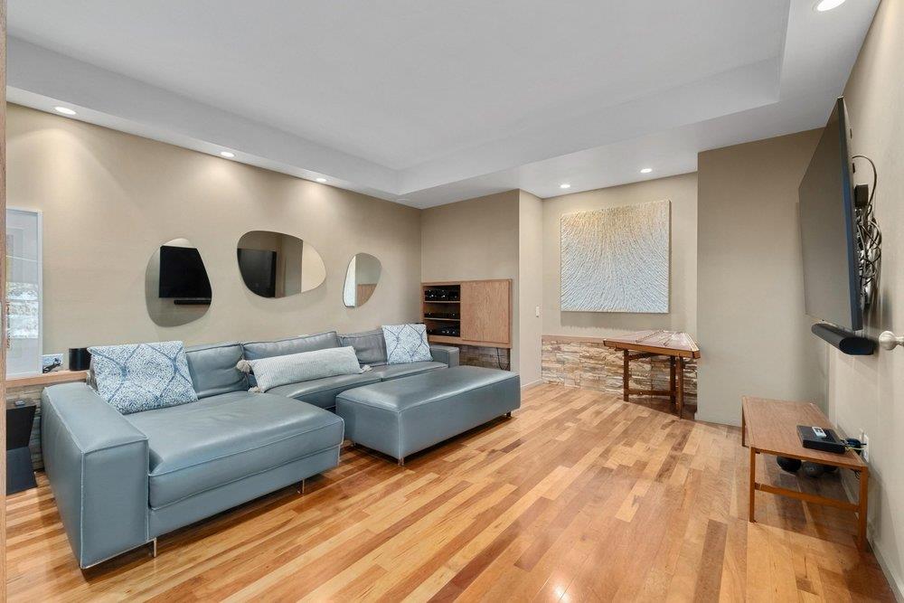 3514 Bridle PATH