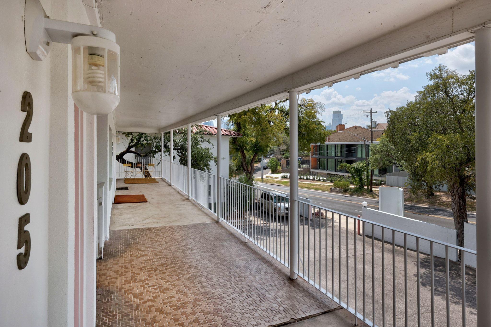 1200 Enfield RD # 205