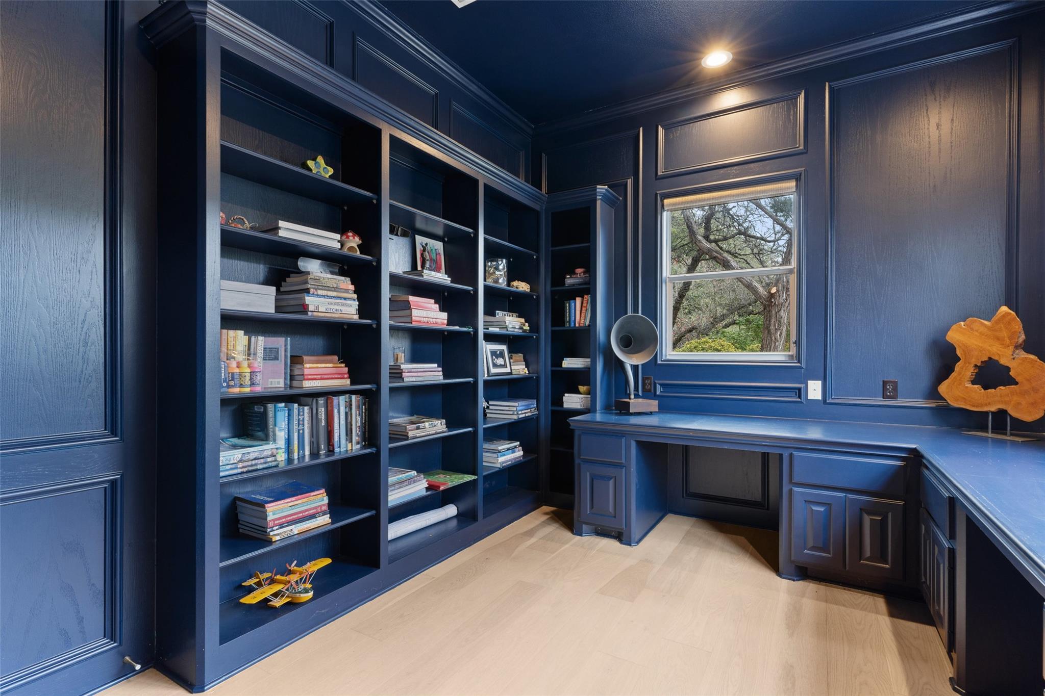 1501 Wild Basin Ledge LDG