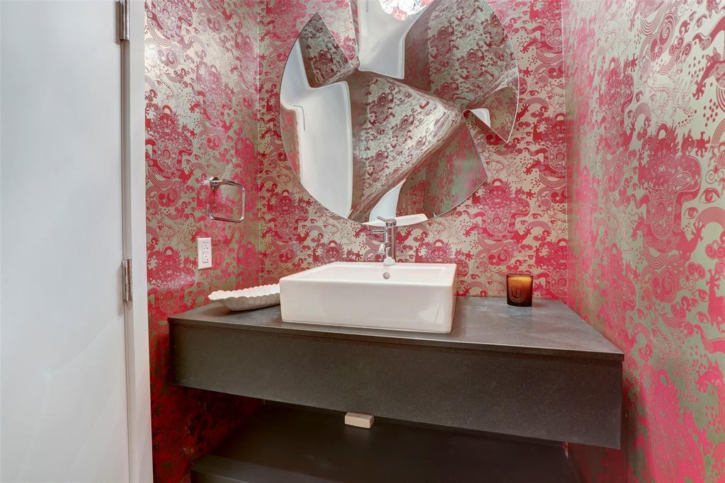 210 Lavaca ST # 3401