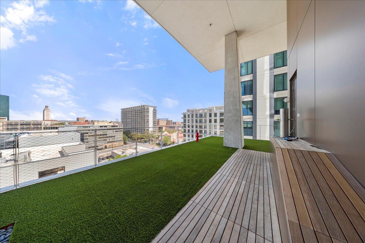 313 W 17th ST # 2405