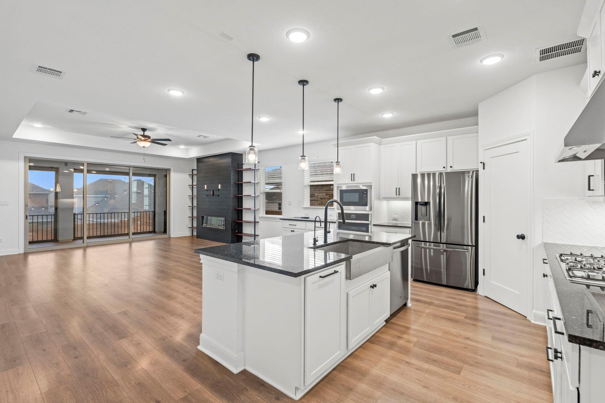 3432 Charade DR