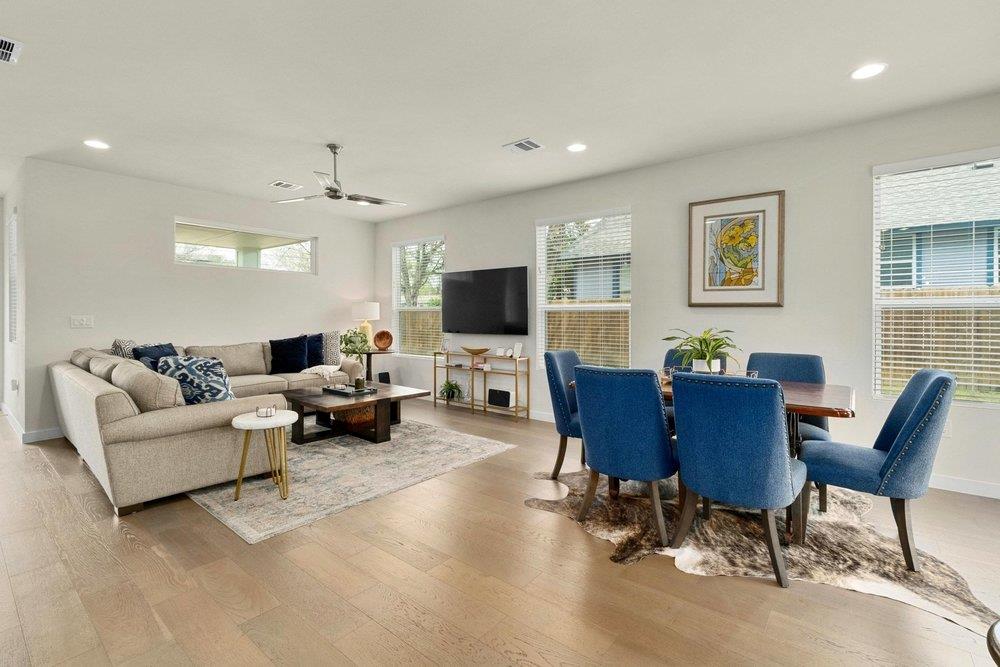 913 Valdez ST # B Unit: A & B